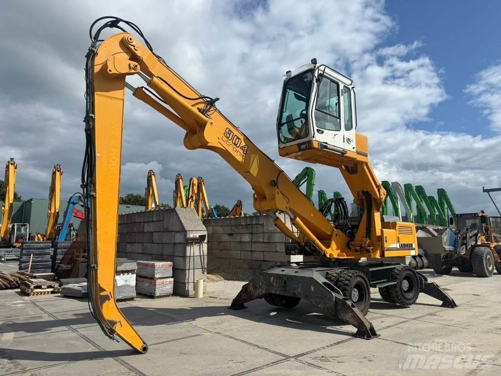 Liebherr A 904 Koparki przeładunkowe
