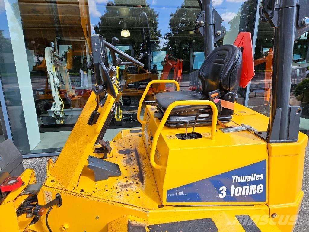 Thwaites 3 tonne Wozidła kolebkowe