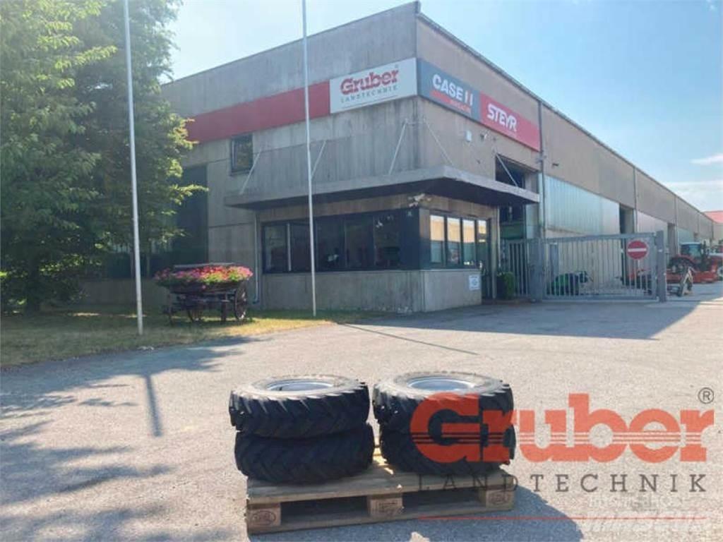Striegel Bereifung Przyczepy samozaładowcze