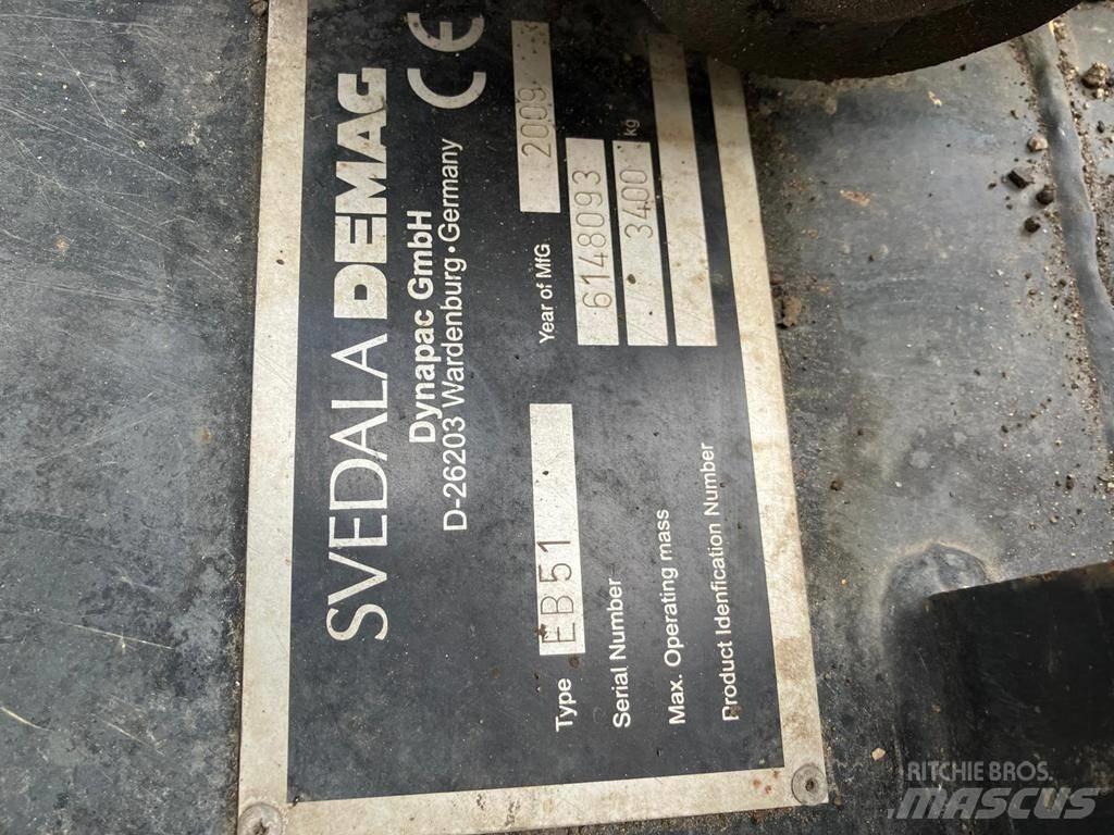 Demag DF 115 C Rozściełacze do asfaltu