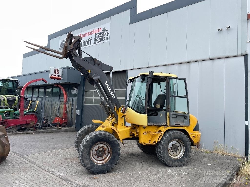 Volvo L 30 B Ładowarki kołowe