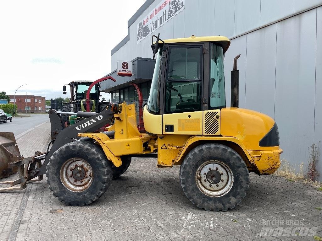 Volvo L 30 B Ładowarki kołowe