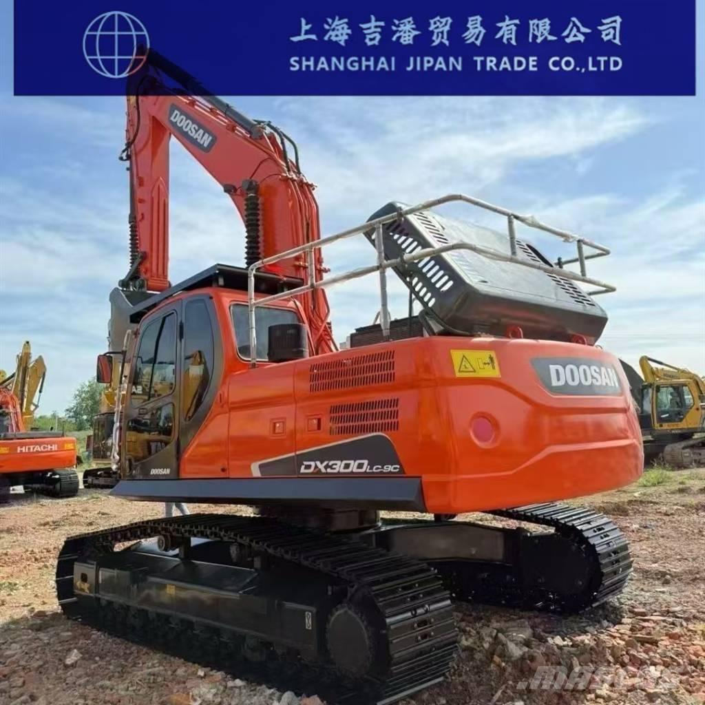 Doosan DX 300 Koparki gąsienicowe