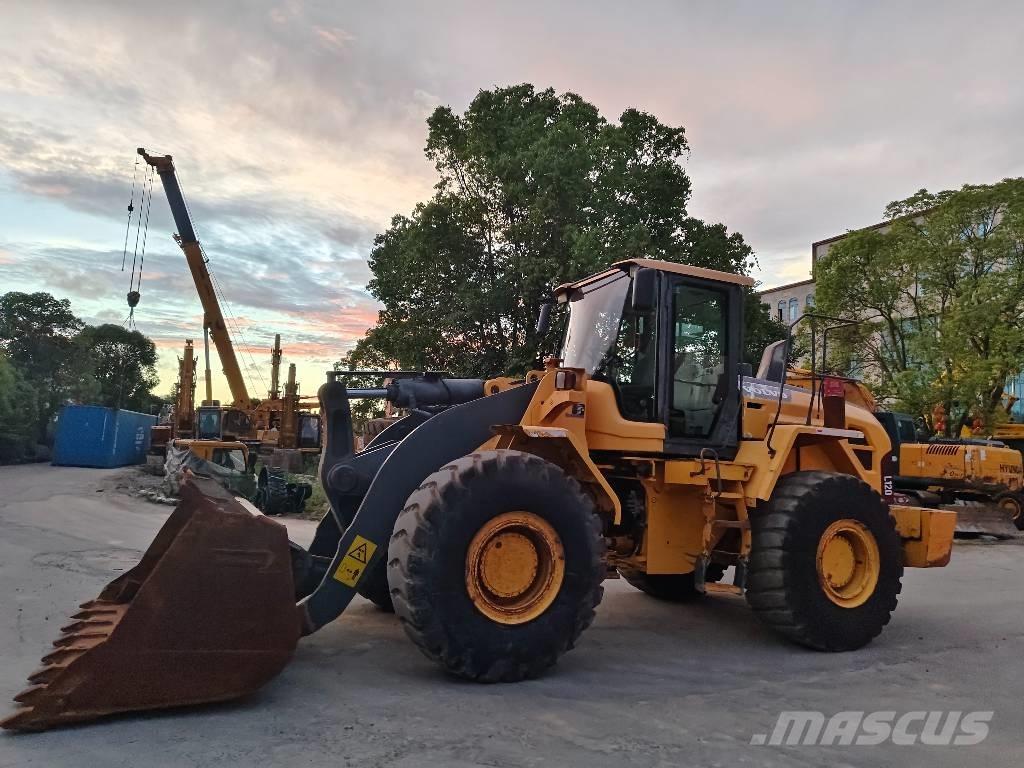 Volvo L 120 Ładowarki kołowe