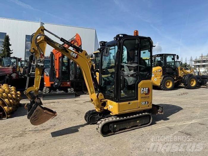 CAT 301.8-05A Minikoparki