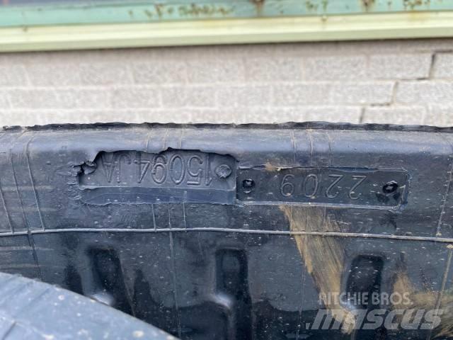 Kubota KX 080 Gąsienice, łańcuchy i podwozia