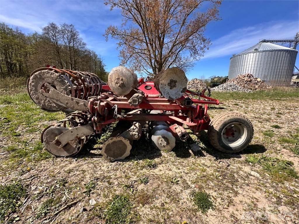 Horsch Joker 10 RT Brony talerzowe