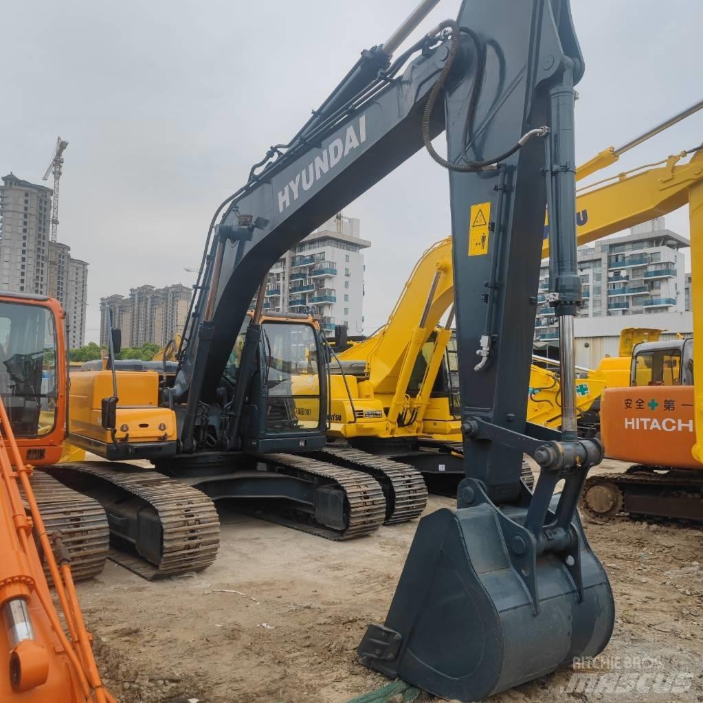 Hyundai R 225LC-9T Koparki gąsienicowe