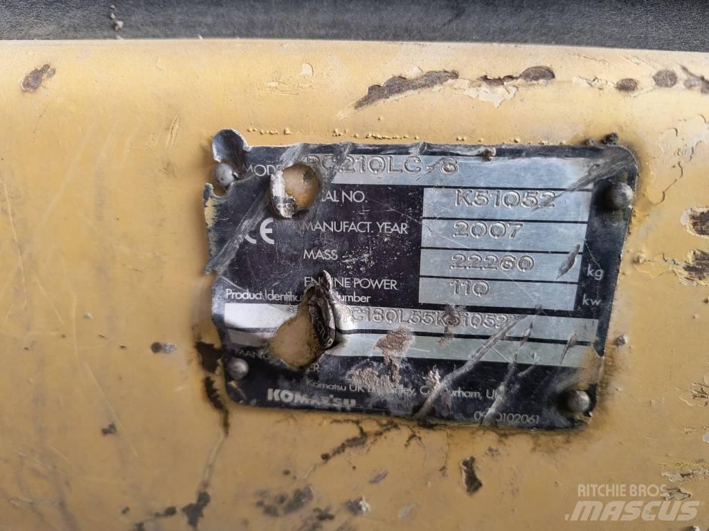 Komatsu 210 LC Koparki gąsienicowe