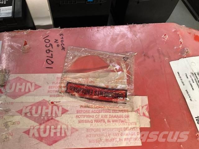 Kuhns Mfg SKID FIT Osprzęt do słomy