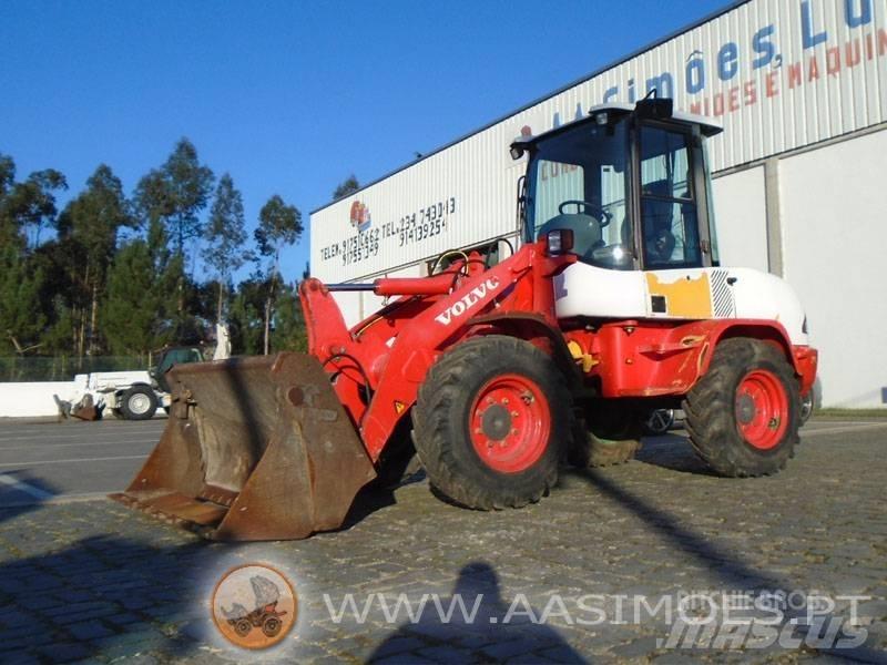 Volvo L 30 B Ładowarki kołowe