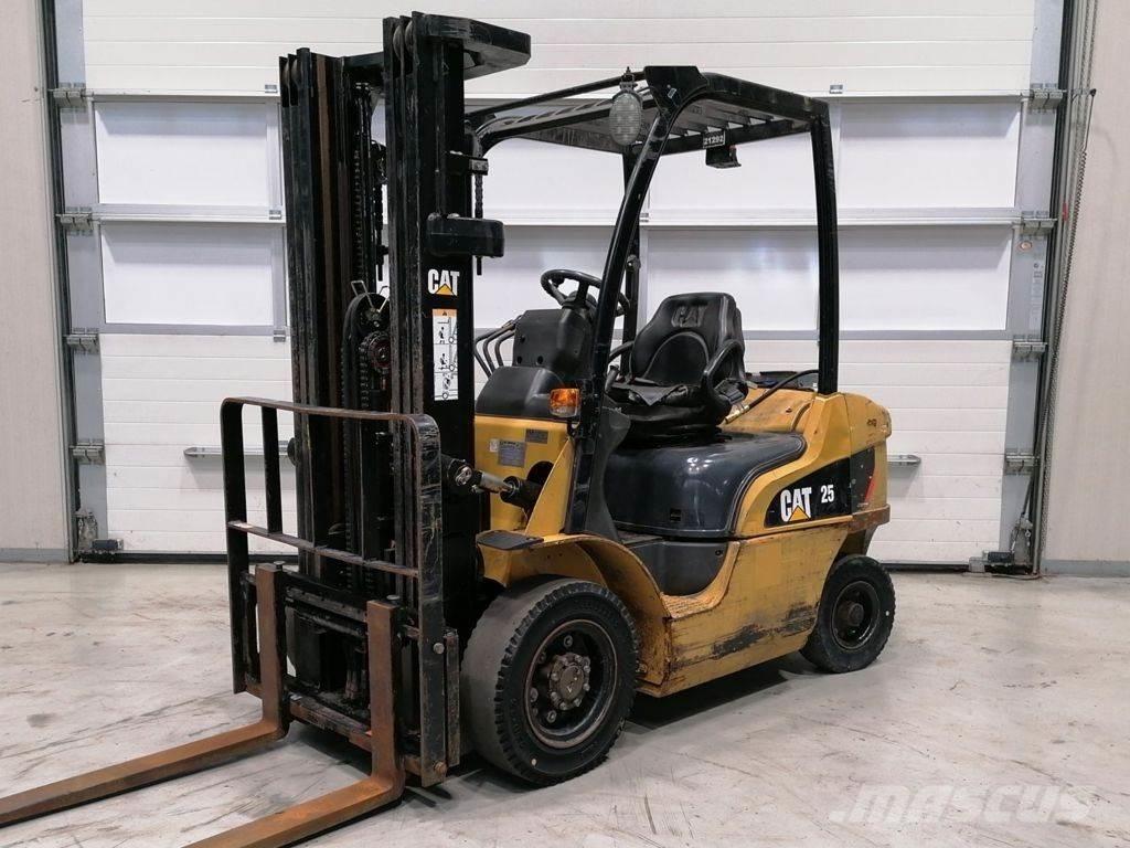 CAT GP25N Wózki LPG