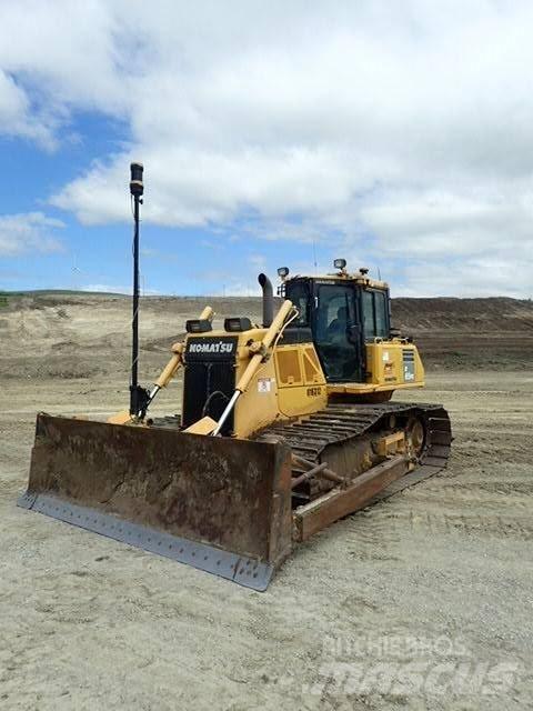 Komatsu D65PX-18 Spycharki gąsienicowe