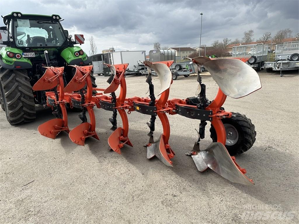 Kubota RV3005V Demo Pługi obrotowe