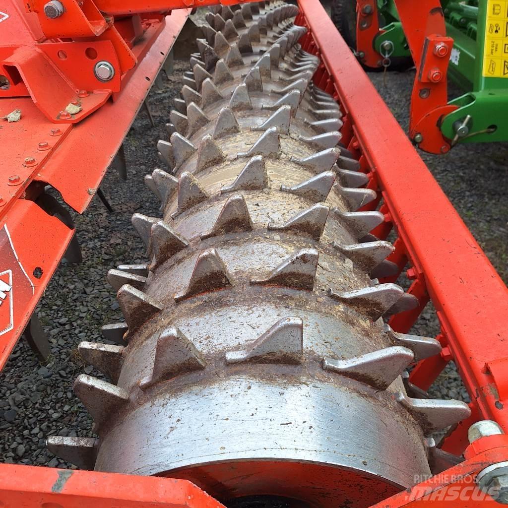 Kuhn HR 3004 Siewniki kombinowane
