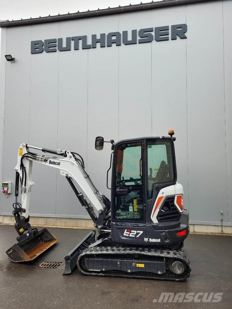 Bobcat E27 Minikoparki