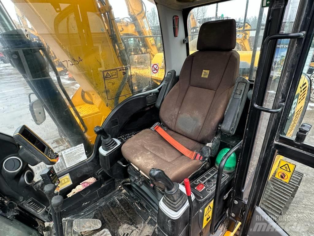 JCB JS 130 LC Koparki gąsienicowe