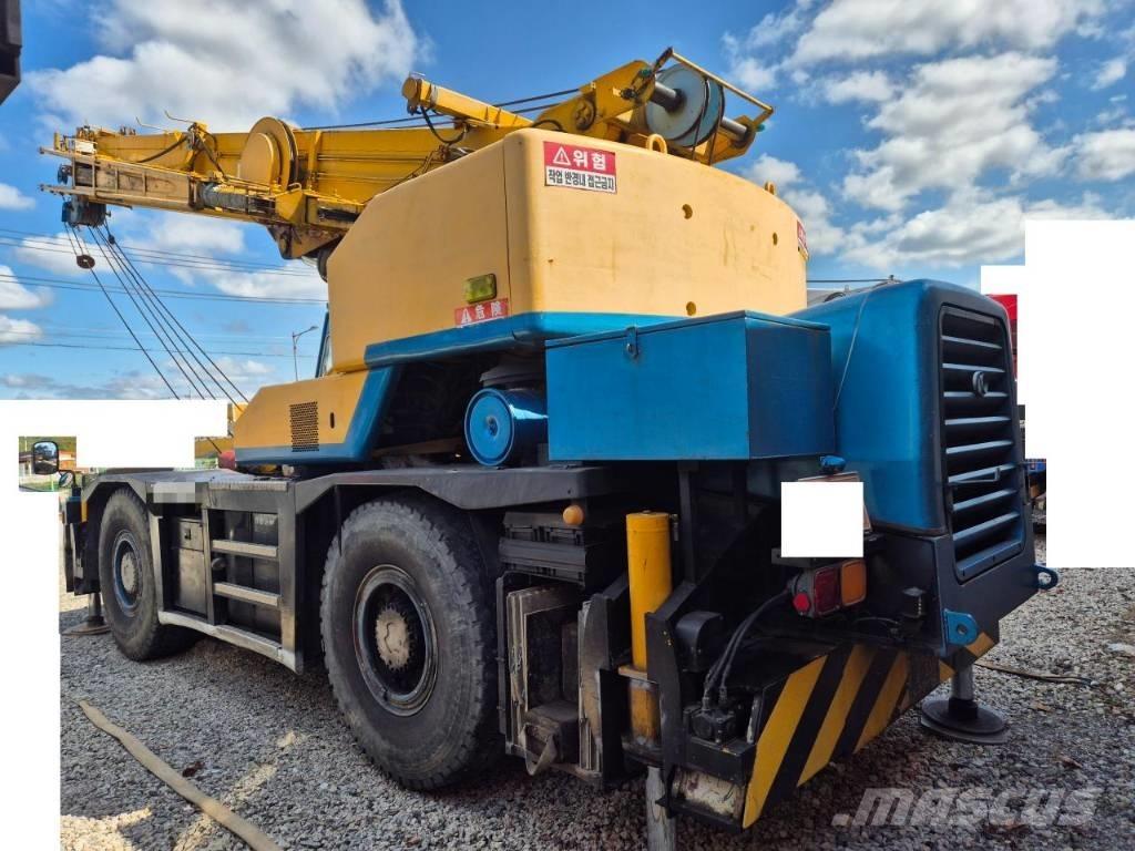 Kato KR 35 H Żurawie terenowe