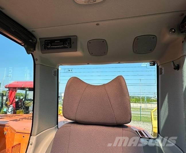 Doosan DX 235 LCR Koparki gąsienicowe