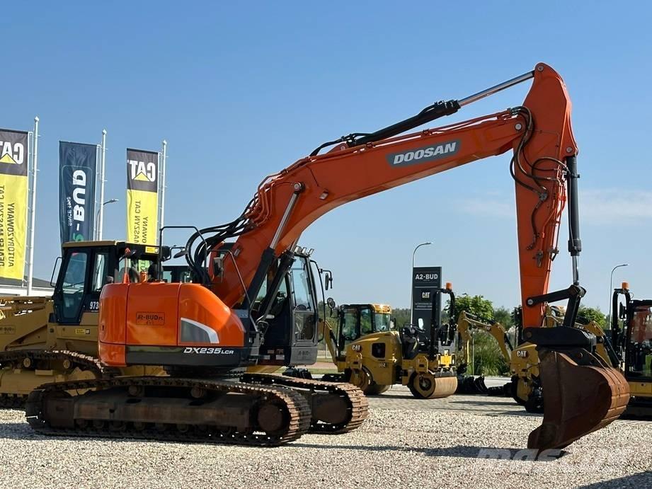 Doosan DX 235 LCR Koparki gąsienicowe