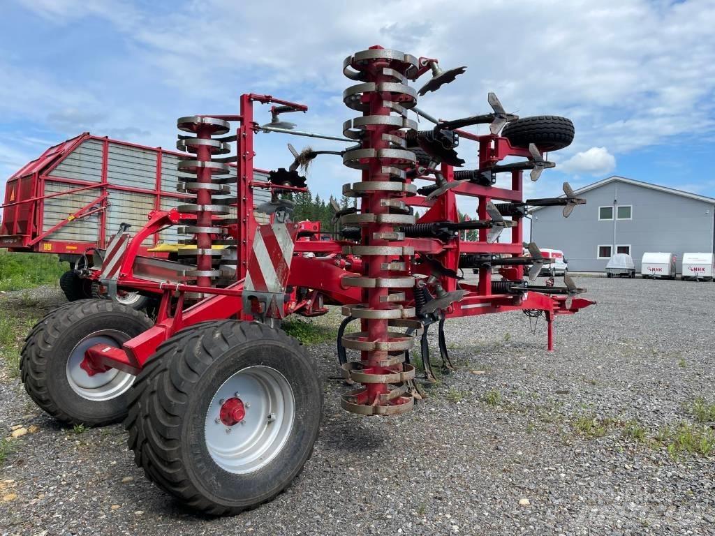Horsch Terrano 5 FX Kultywatory