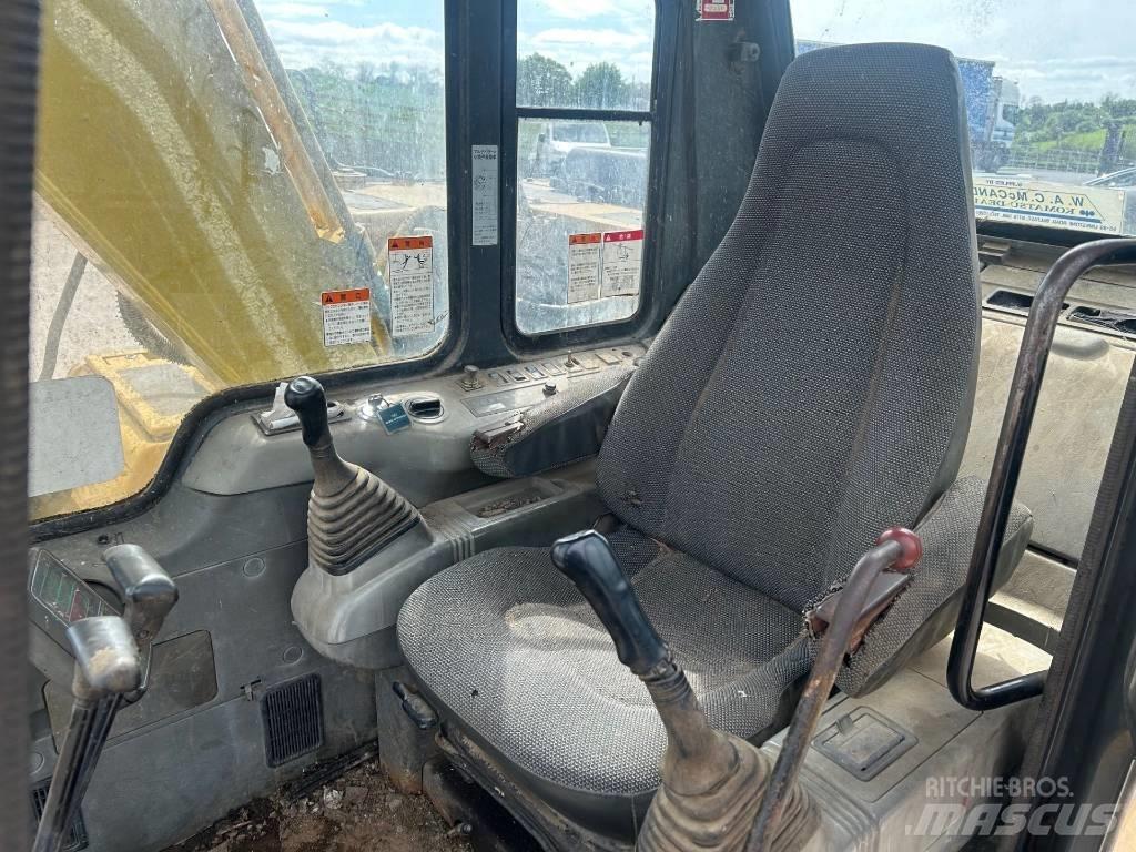 Komatsu PC 130-6K Koparki gąsienicowe