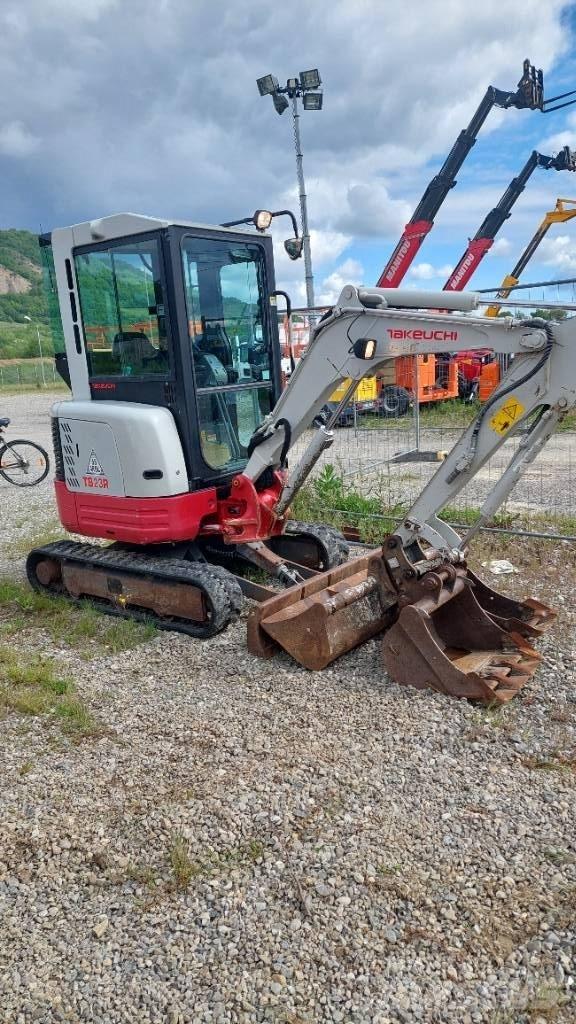 Takeuchi TB 23 R Minikoparki