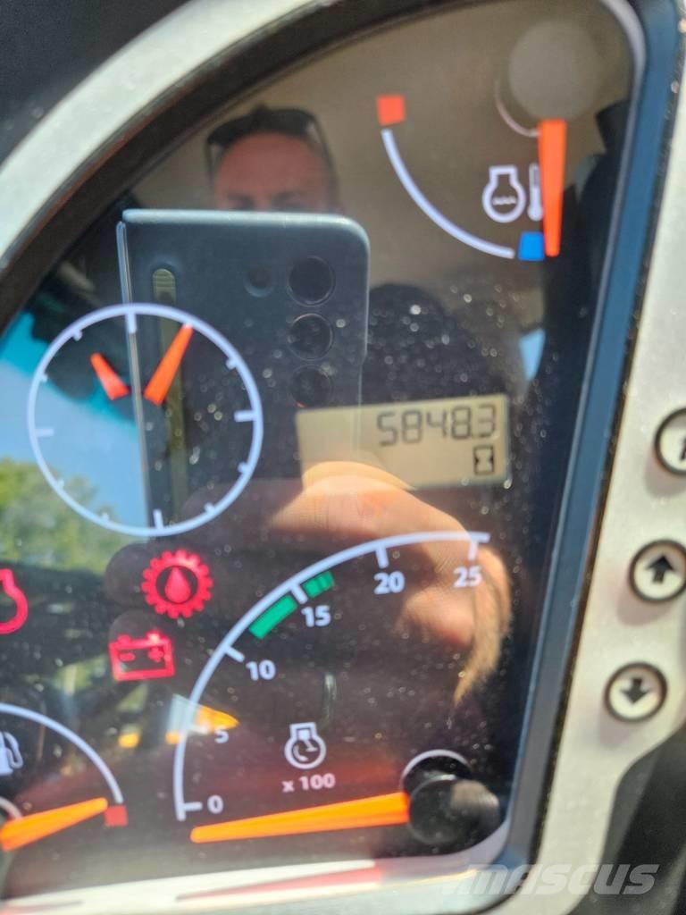 JCB 3 CX Koparko-ładowarki