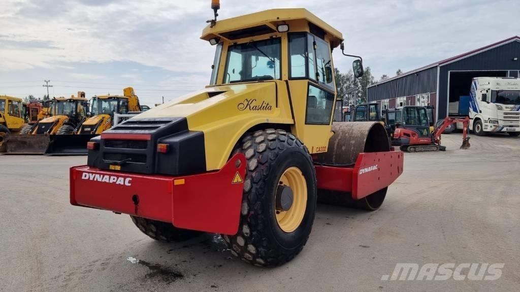 Dynapac CA 302 D Walce jednobębnowe