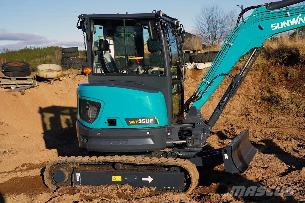 Sunward SWE 35 UF Minikoparki
