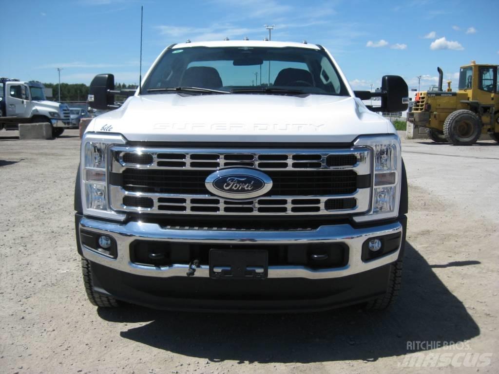 Ford F 550 Ciągniki siodłowe