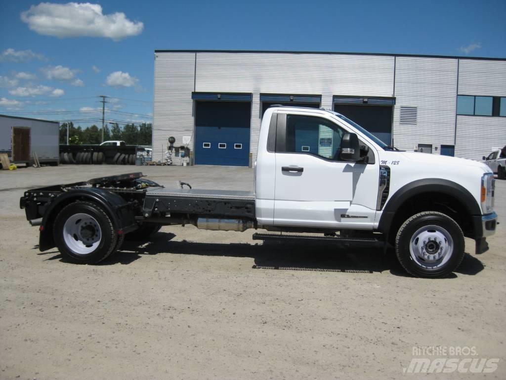Ford F 550 Ciągniki siodłowe