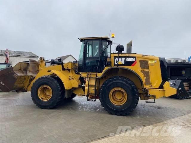 CAT 966 M Ładowarki kołowe