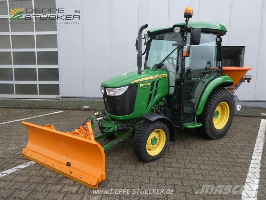 John Deere 3046R Mikrociągniki