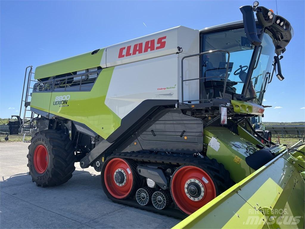 CLAAS Lexion 8800TT Kombajny zbożowe