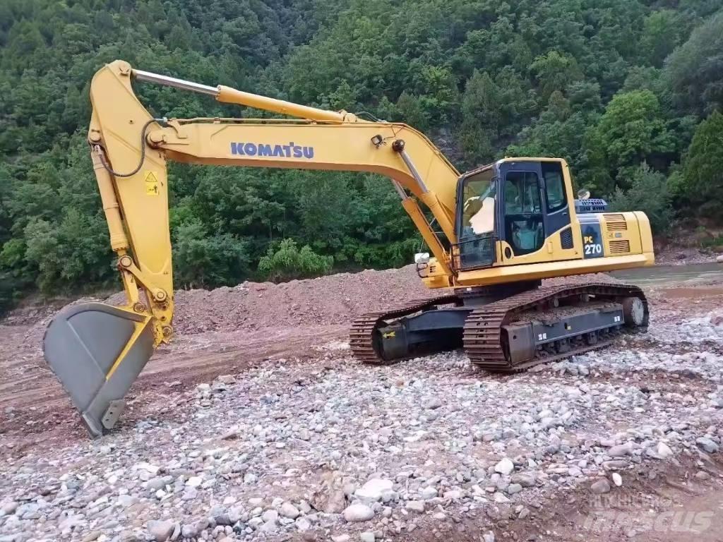 Komatsu PC270 Koparki gąsienicowe