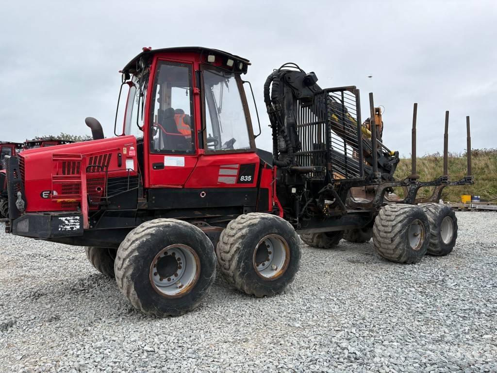 Komatsu 835 Forwardery