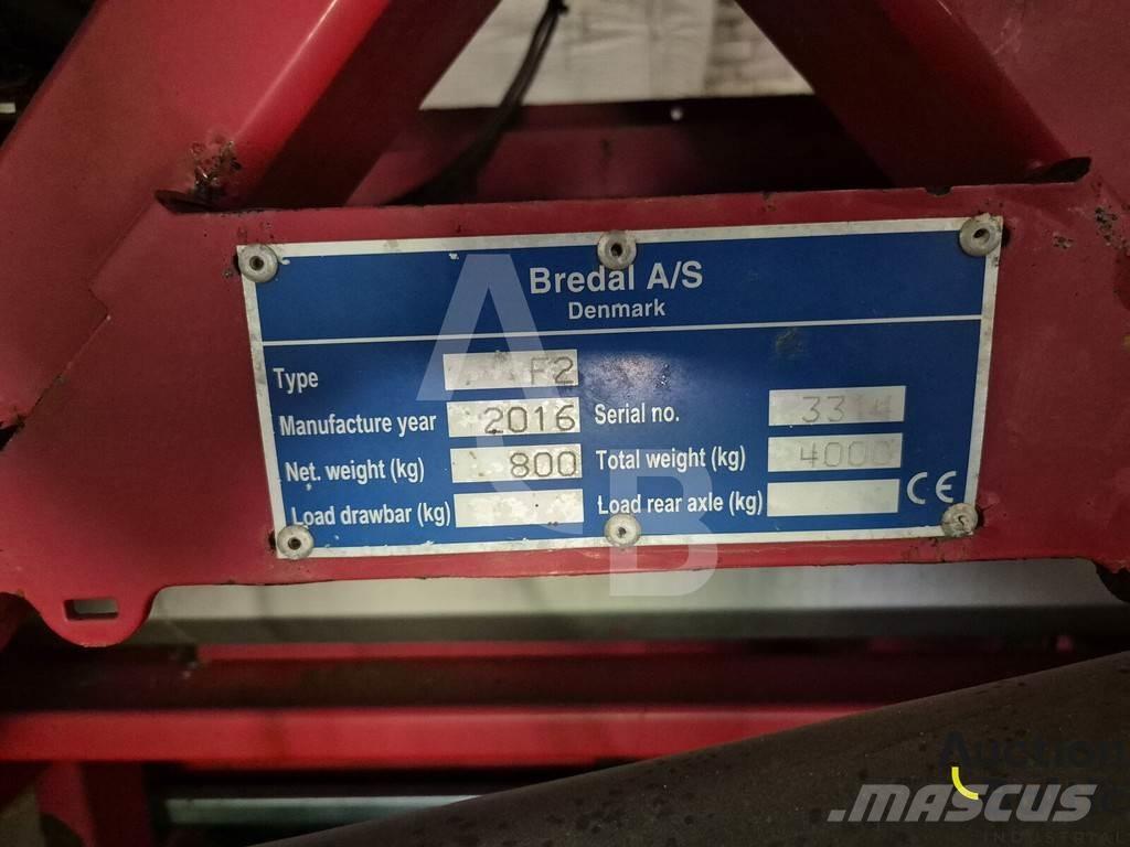 Bredal F 2 Rozrzutnik nawozów mineralnych