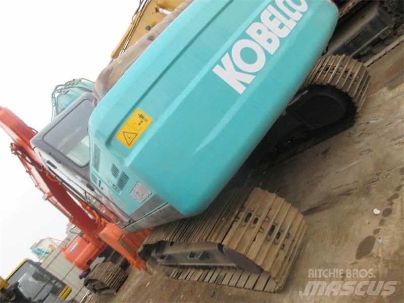 Kobelco SK200-8 Koparki gąsienicowe