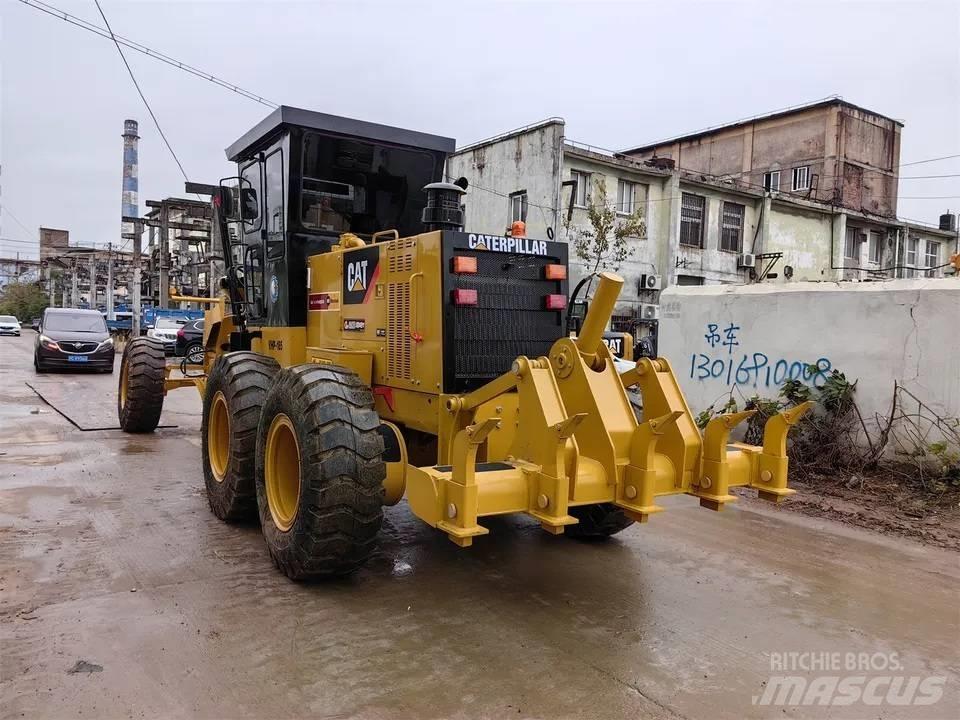 CAT 140K Równiarki