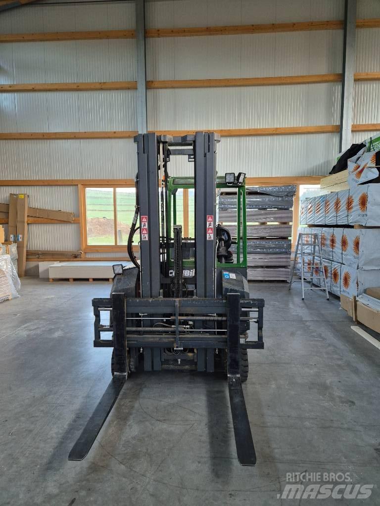 Combilift CBE 2500 Wózki elektryczne