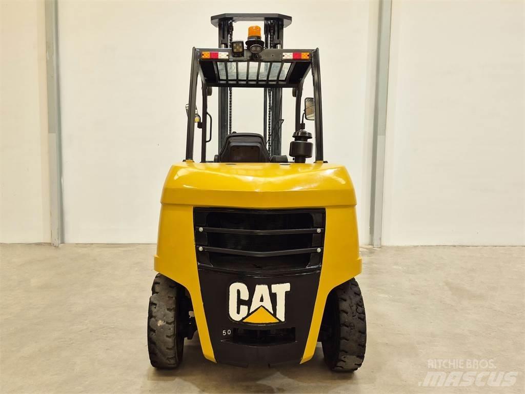 CAT DP50NB Wózki Diesla