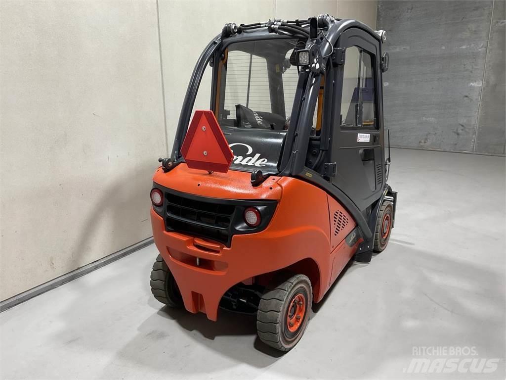 Linde H25T-02 Wózki LPG