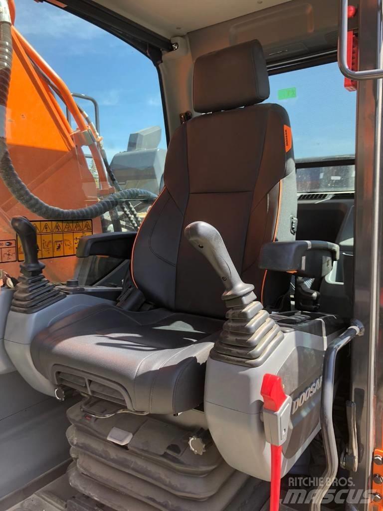 Doosan DX 300 LC-7 Koparki gąsienicowe