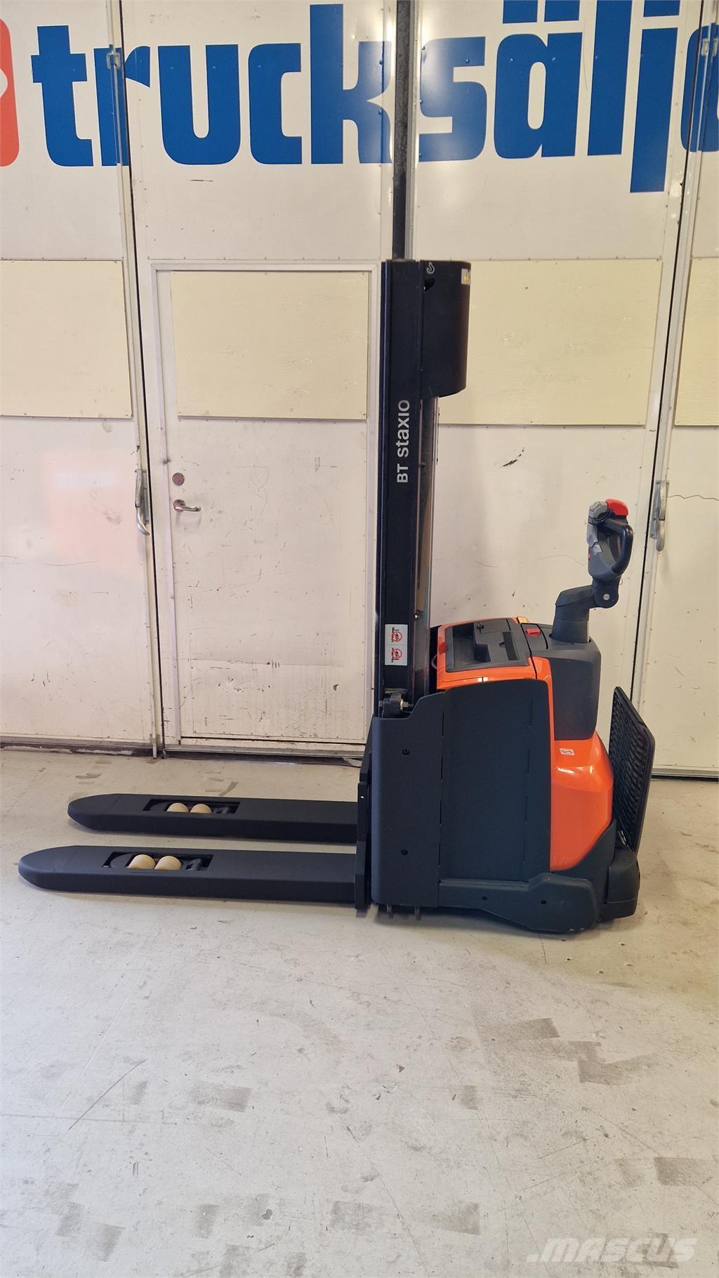 Toyota SWE140L Samojezdne maszyny do załadunku