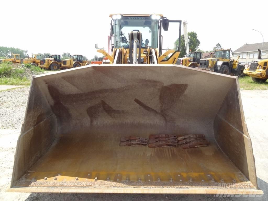 Volvo L 120 H Ładowarki kołowe