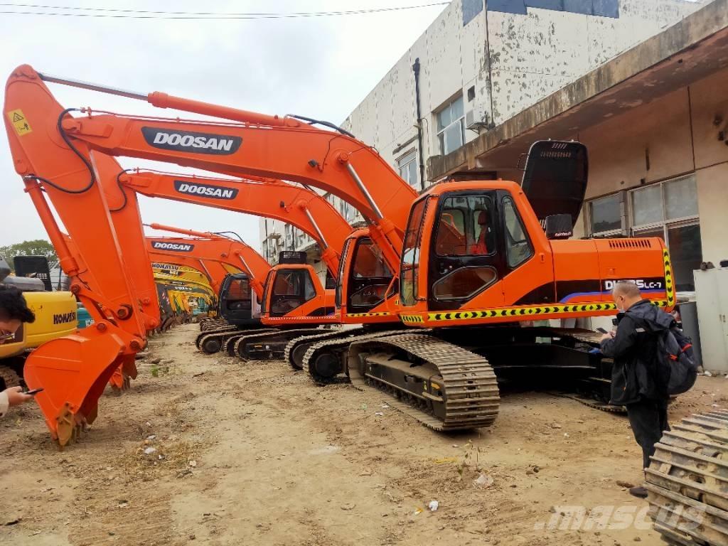 Doosan DH225LC-7 Koparki gąsienicowe