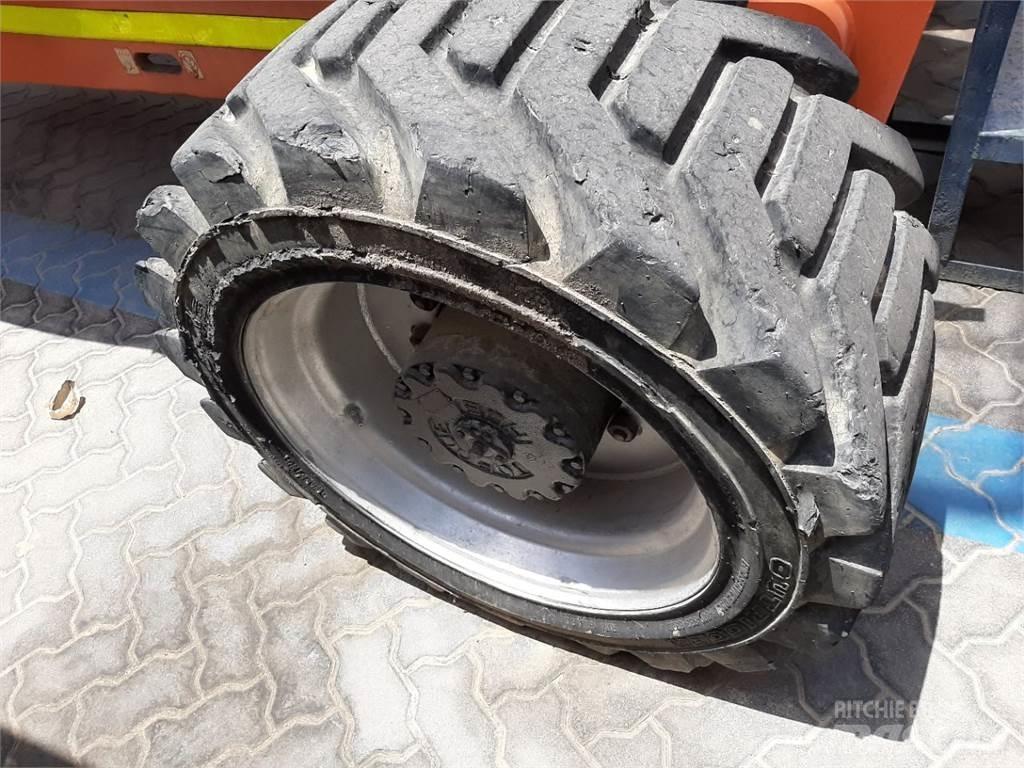 JLG 800AJ Podnośniki przegubowe