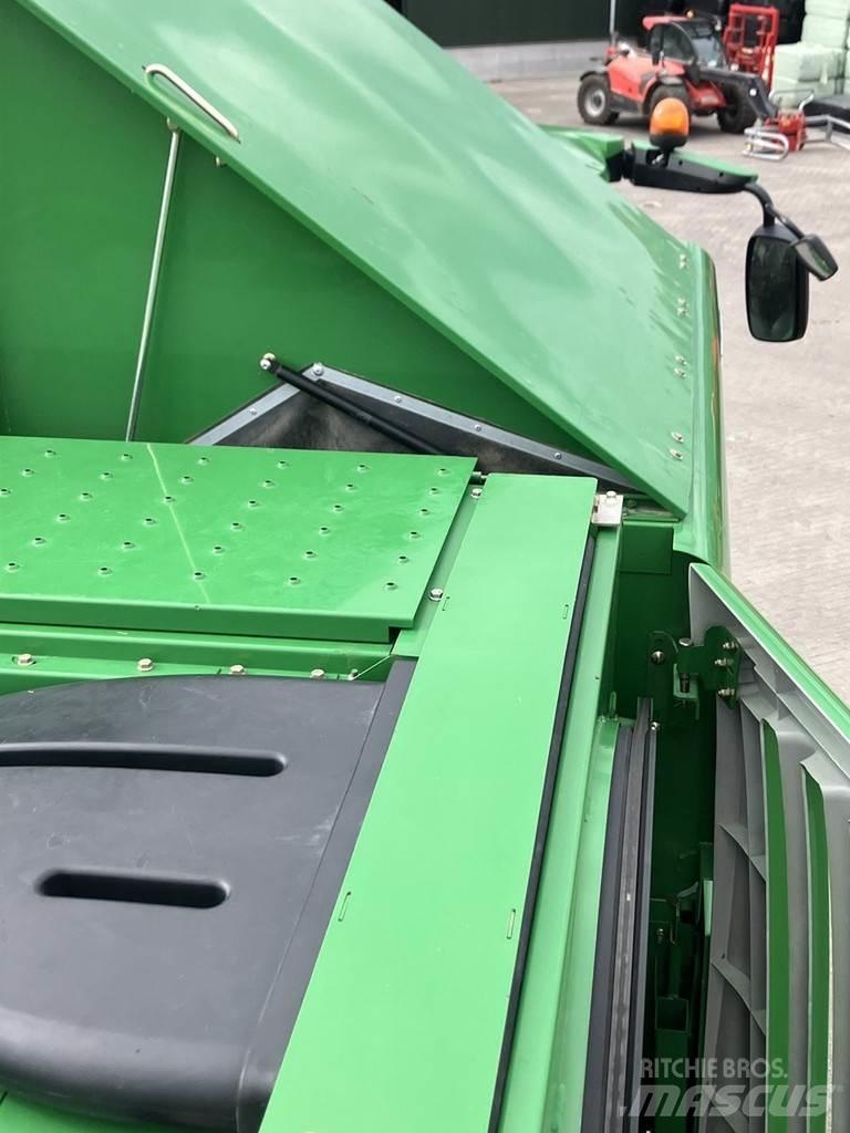 John Deere T550 Kombajny zbożowe