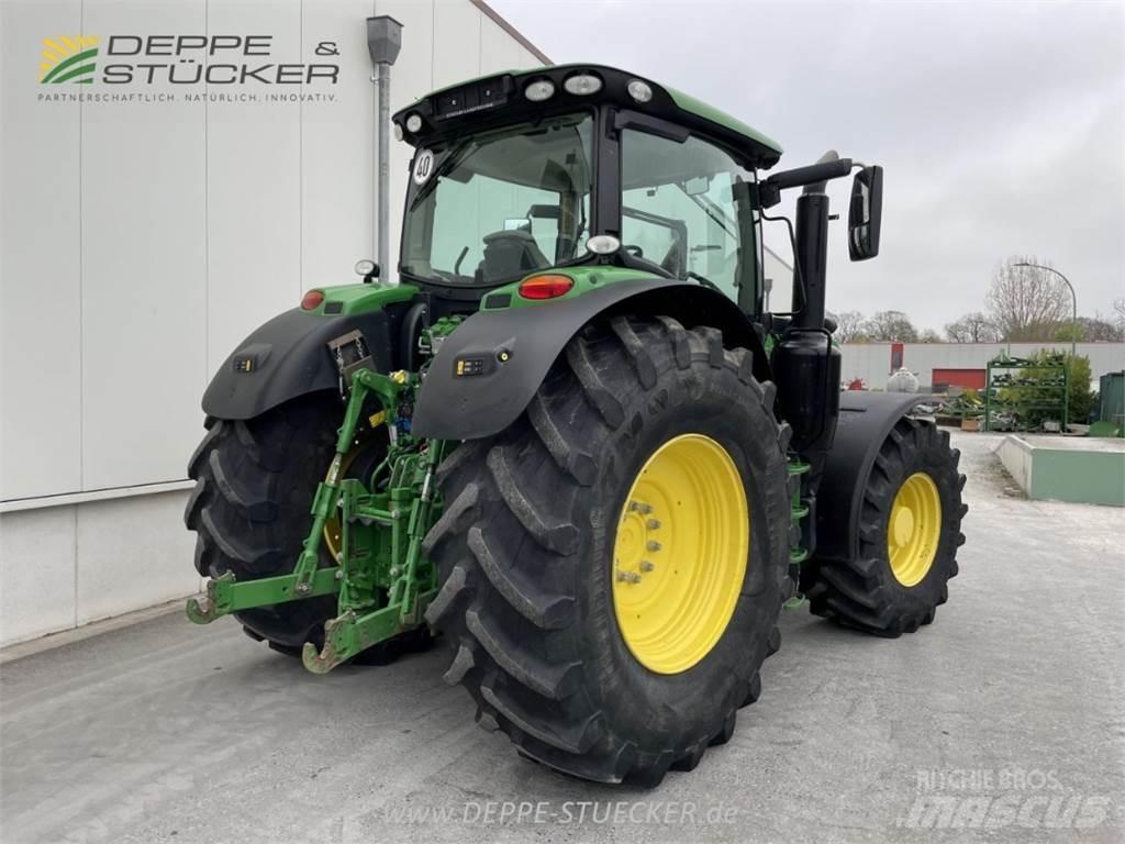 John Deere 6215R Ciągniki rolnicze